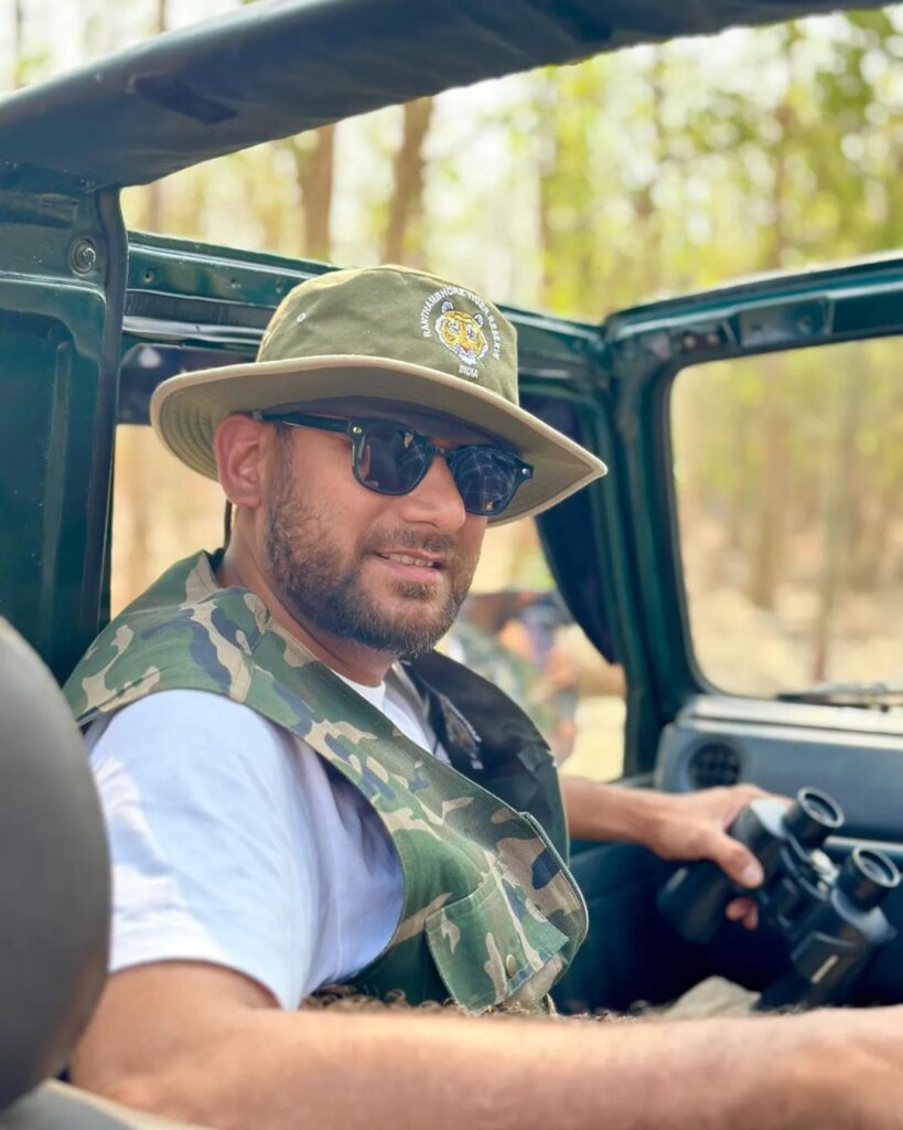 Zomar Khan ( Strategy and Advisory )