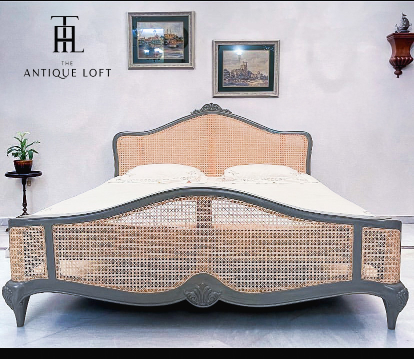 Cane Luxe Bed