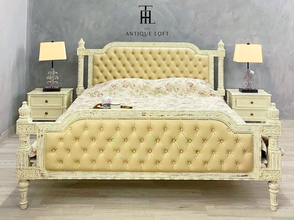 French cushioned Bed 1.0
