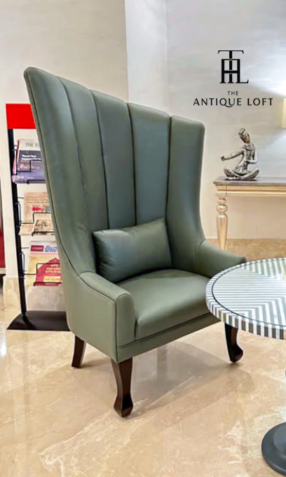 67 Blu Accent Chairs